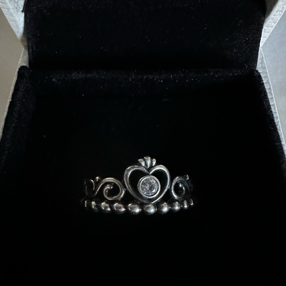 Pandora Silver Heart Tiara Ring